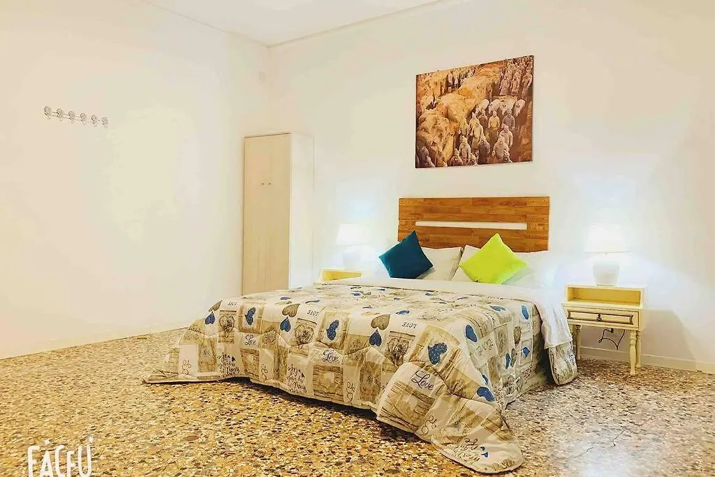 Chiesa Dei Madonna Orto Room Venice